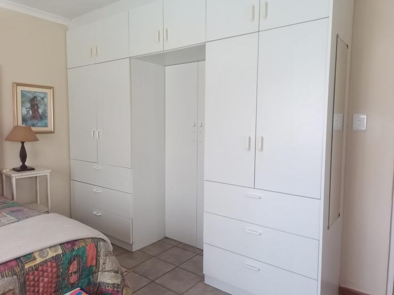 3 Bedroom Property for Sale in Franskraal Western Cape